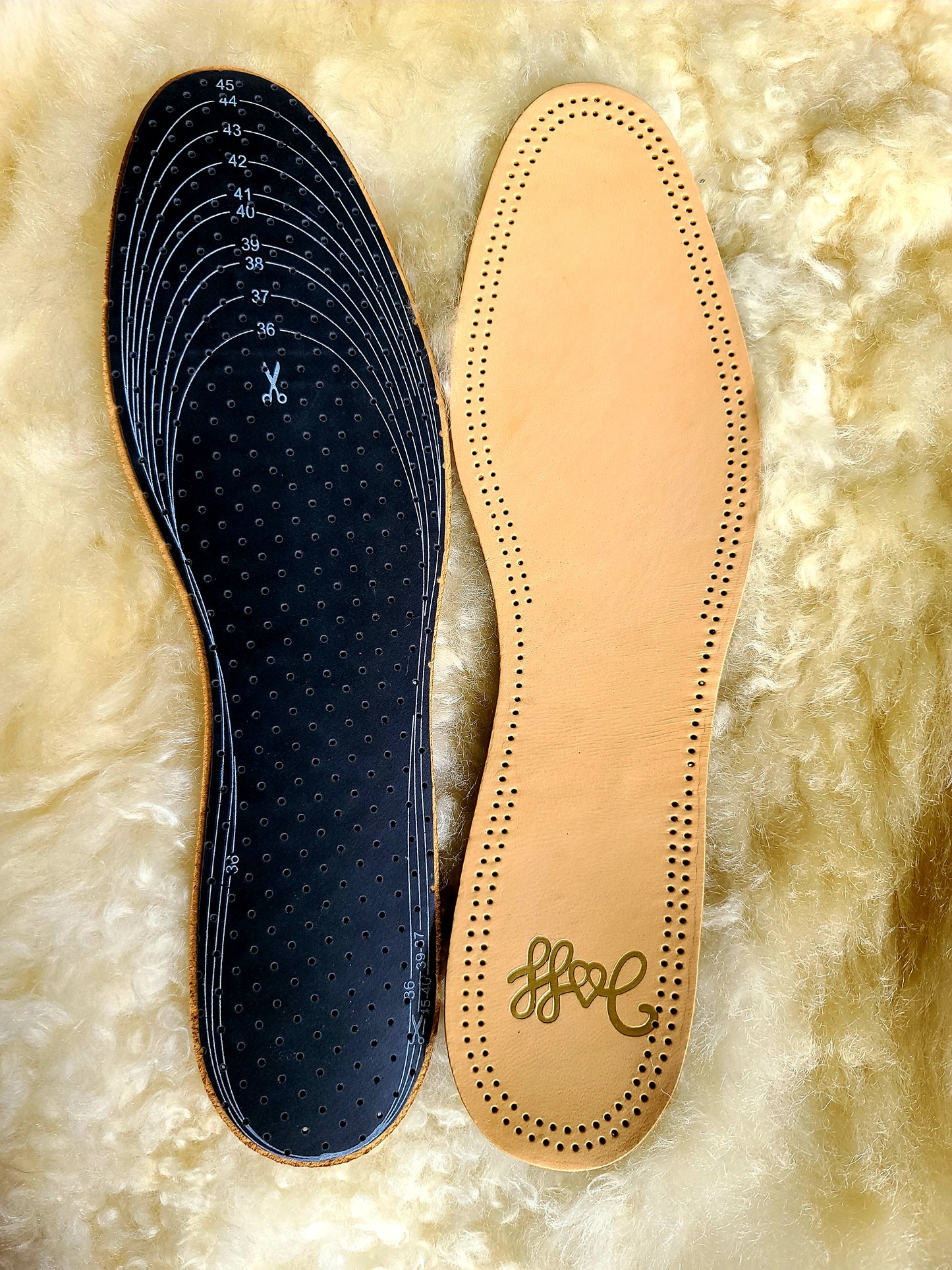 H&C Premium Shoe Insoles Made of Sheepskin Leather and Charcoal Paded, Elegant and Comfortable